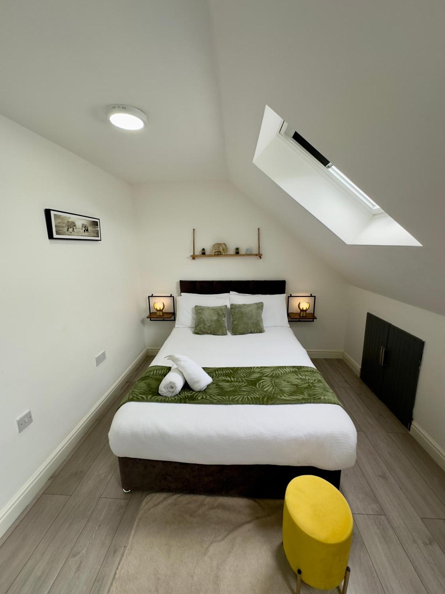 Cosy 3 Bed Apartment Near Birmingham Airport & Nec Perfect For Groups & Contractors! Exterior foto